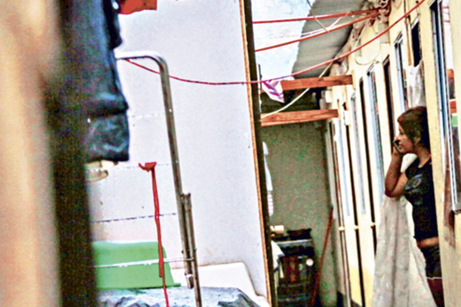 https://www.latercera.com/noticia/mas-5-800-extranjeros-viven-santiago-arriendos-abusivos/